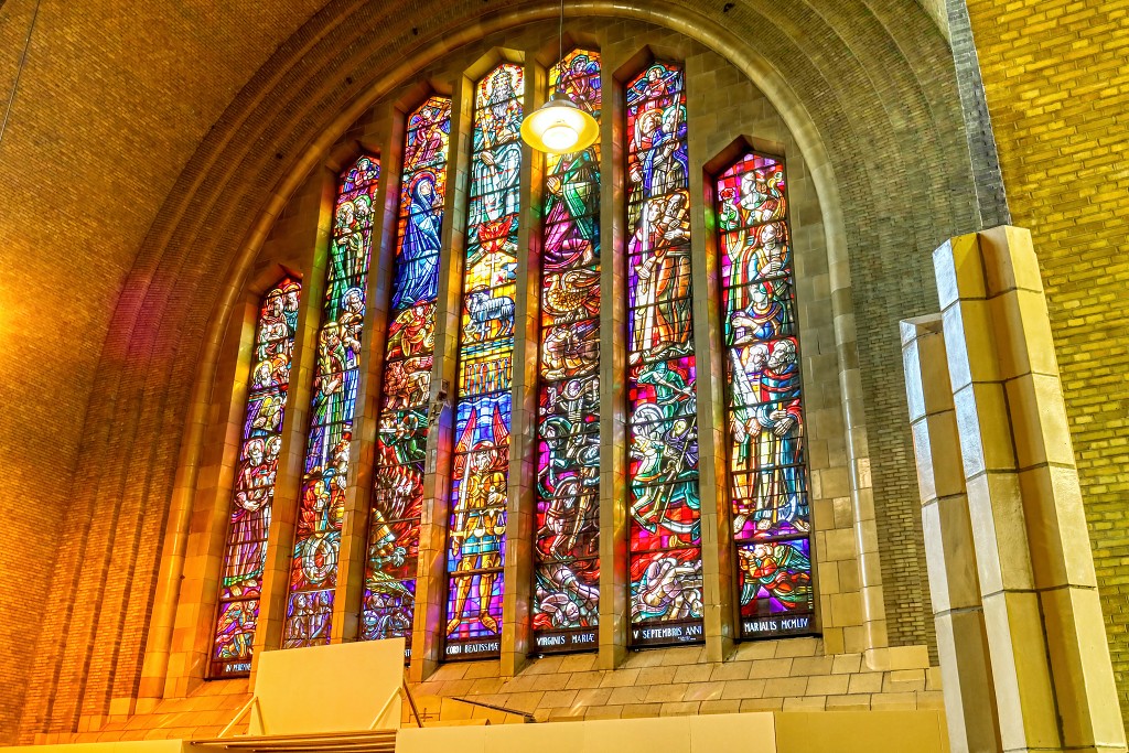 HDR Abbaye Basilique Koekelberg kerk eglise kerkfotografie religie religion bedevaart rooms katholiek kathedraal pelgrimage cathedrale klooster basiliek